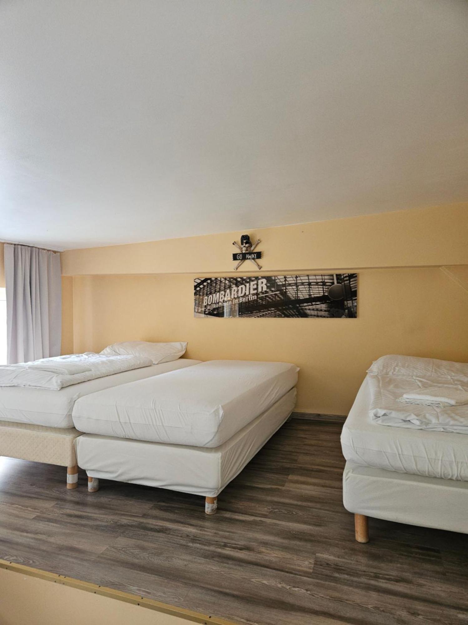 Pension 11 Berlin Bagian luar foto