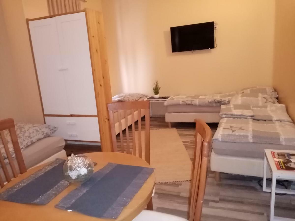Pension 11 Berlin Bagian luar foto
