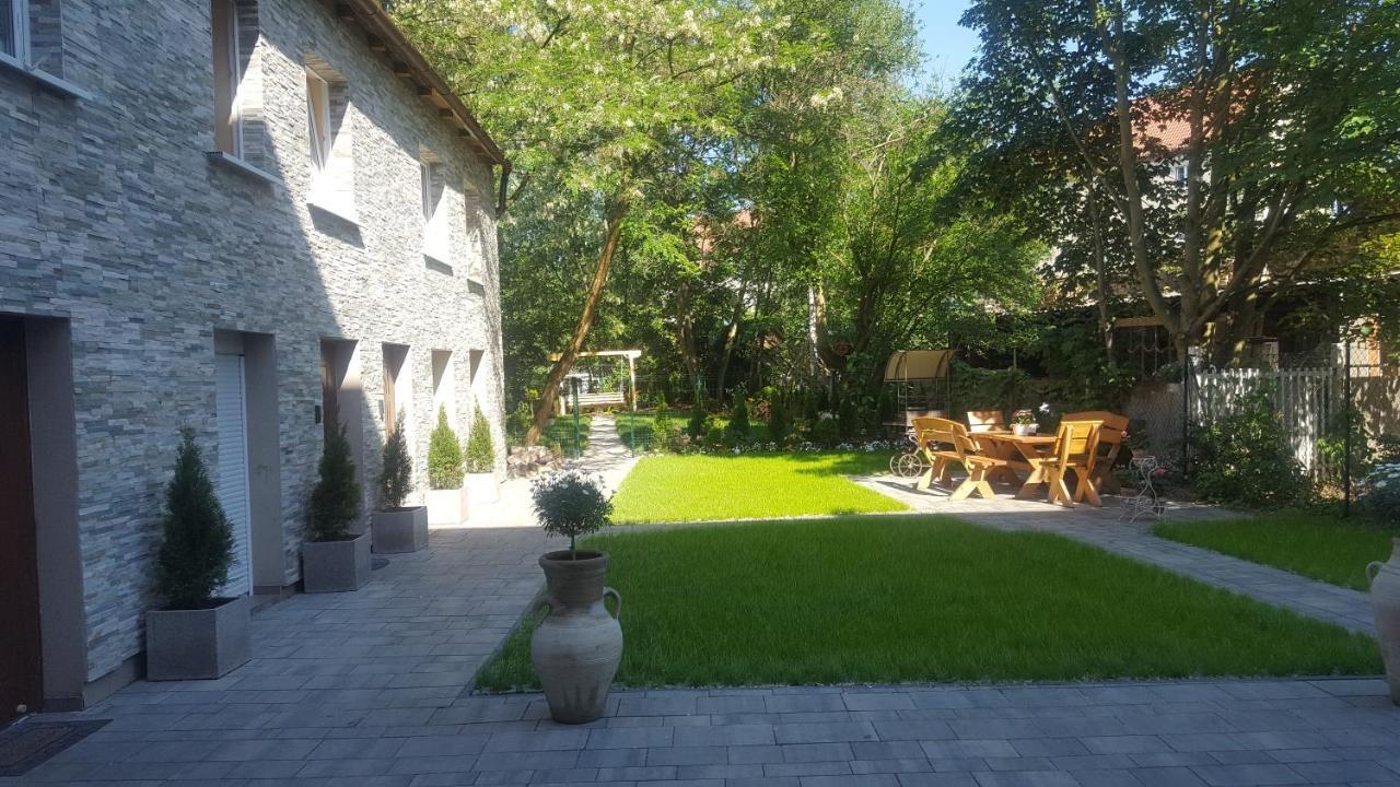 Pension 11 Berlin Bagian luar foto